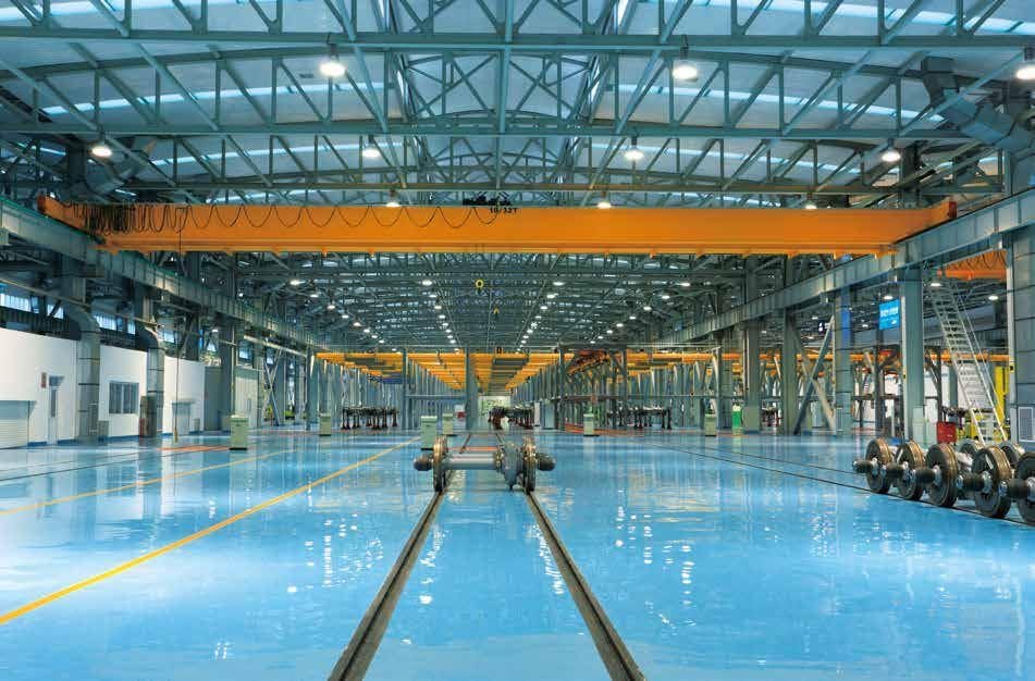 Instalación de equipos en taller ferroviario